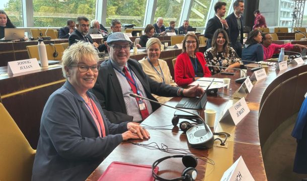 Der Bundestagsabgeordnete aus dem Kreis Steinfurt, Jürgen Coße (SPD, 2. v. l.) hat in dieser Woche zum ersten Mal als Mitglied der deutschen Delegation an der Parlamentarischen Versammlung des Europarates (PVER) teilgenommen.
